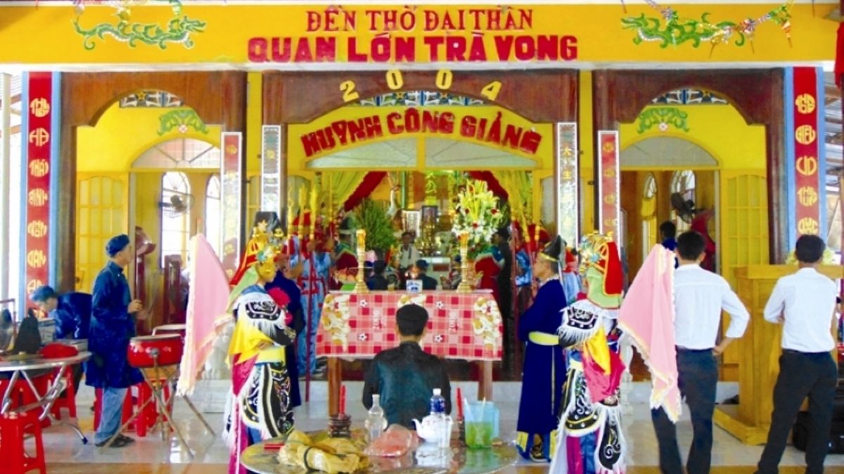 Lễ giỗ Quan Lớn Trà Vong